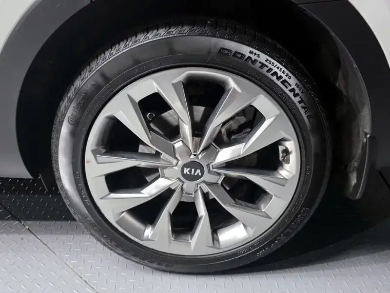2021 Kia Sorento с пробегом 81 785 км