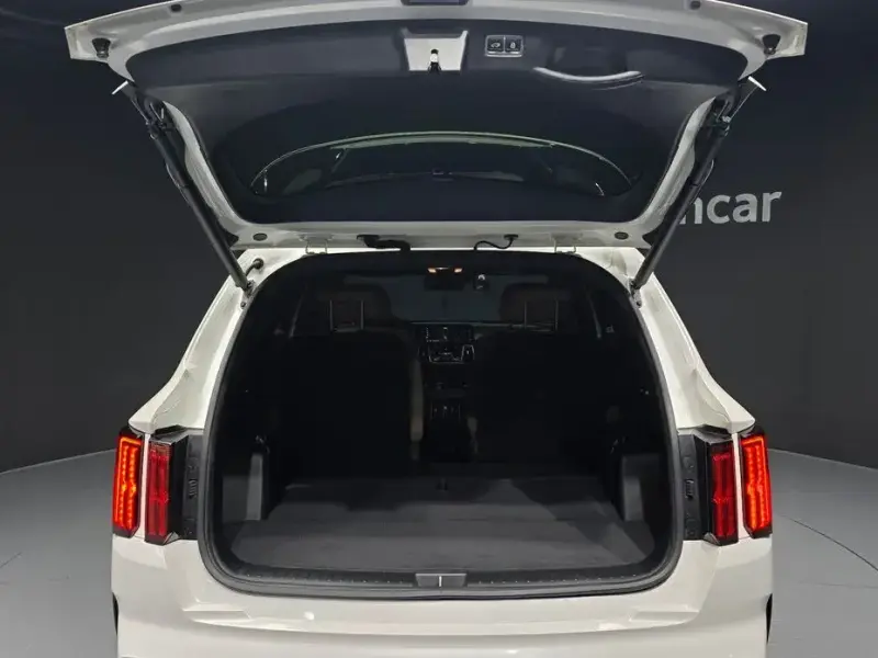 2021 Kia Sorento с пробегом 81 785 км