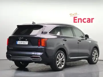 2023 Kia Sorento с пробегом 55 827 км