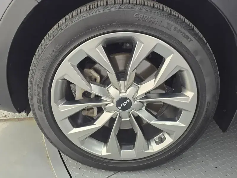 2023 Kia Sorento с пробегом 55 827 км