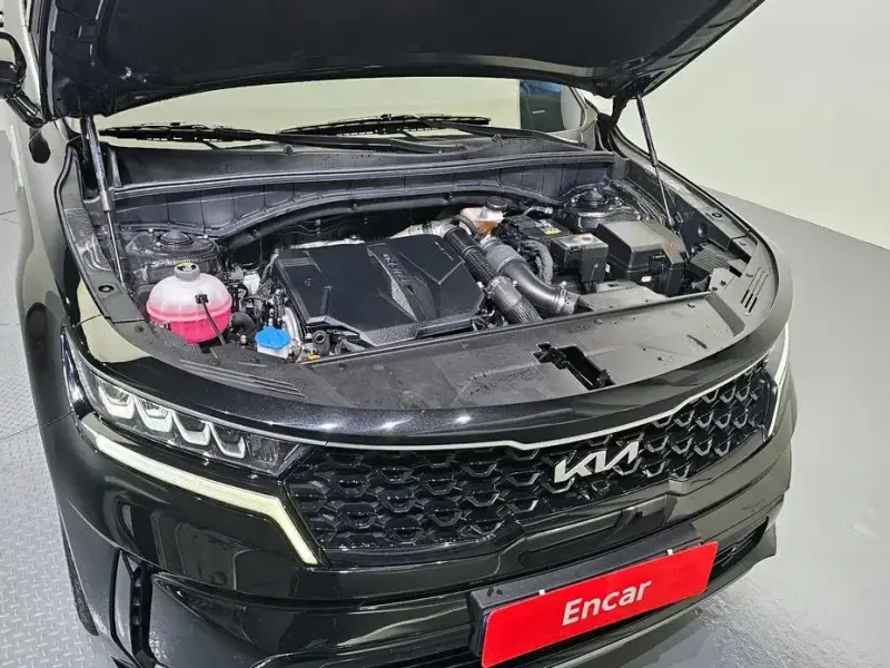 2023 Kia Sorento с пробегом 48 677 км