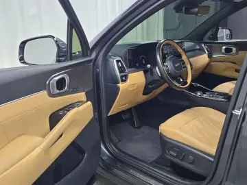 2022 Kia Sorento с пробегом 53 007 км
