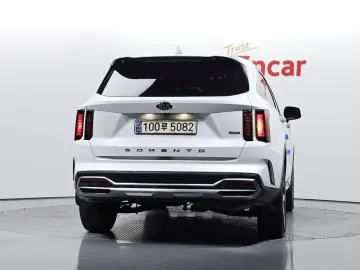 2021 Kia Sorento с пробегом 19 023 км
