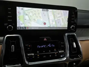 2023 Kia Sorento с пробегом 51 811 км