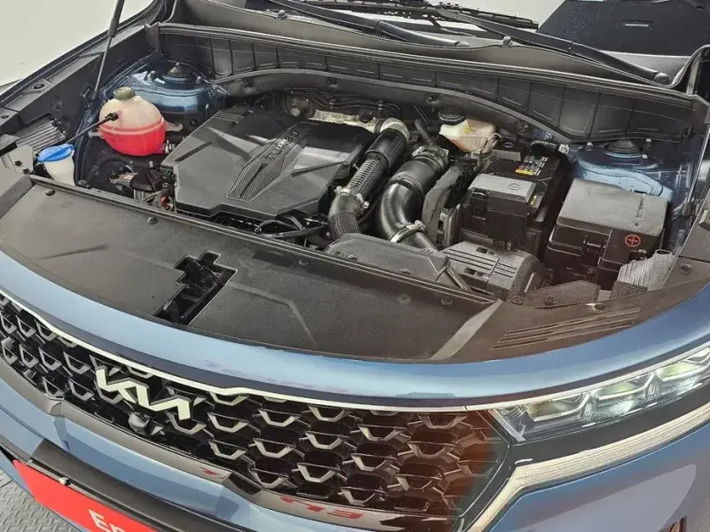 2023 Kia Sorento с пробегом 57 585 км