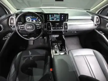 2022 Kia Sorento с пробегом 58 405 км