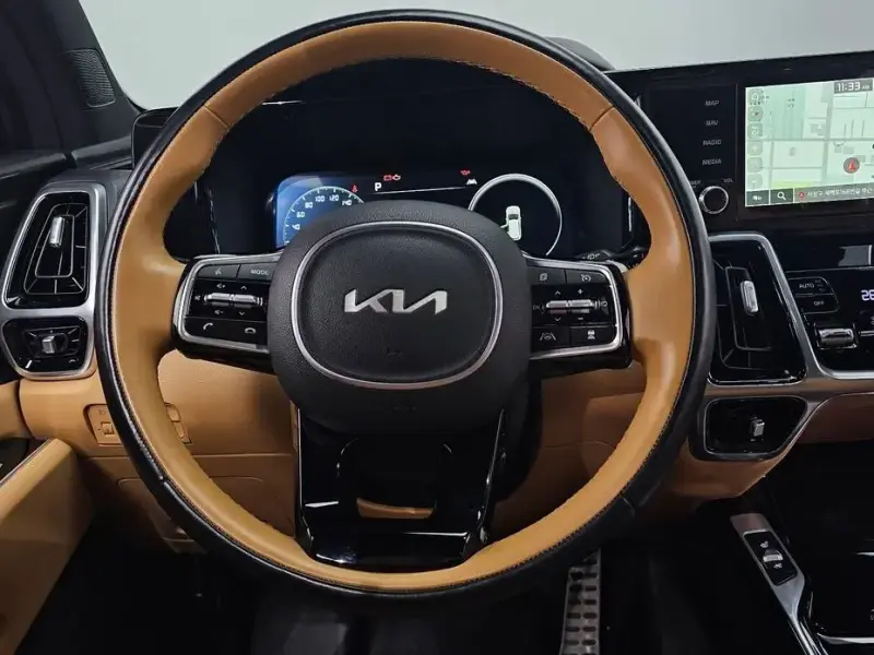 2023 Kia Sorento с пробегом 57 585 км