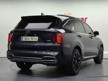 2020 Kia Sorento с пробегом 12 884 км