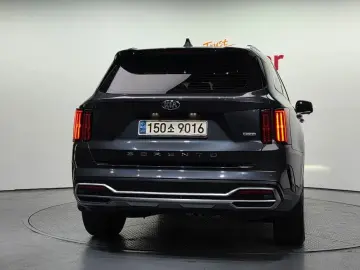 2020 Kia Sorento с пробегом 12 884 км