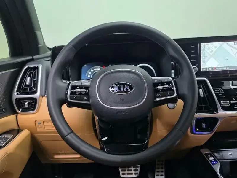 2020 Kia Sorento с пробегом 12 884 км