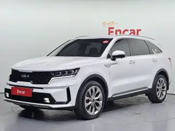 2023 Kia Sorento с пробегом 43 941 км