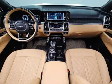 2023 Kia Sorento с пробегом 55 024 км