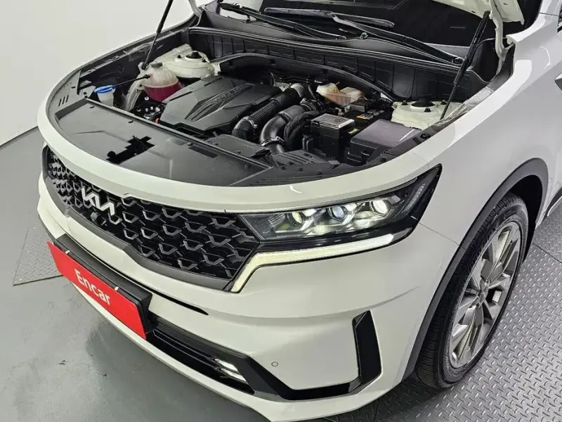 2023 Kia Sorento с пробегом 43 941 км