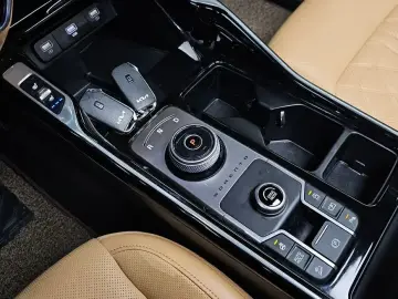 2023 Kia Sorento с пробегом 55 024 км