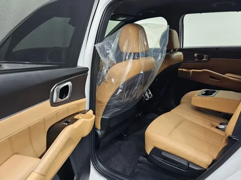 2023 Kia Sorento с пробегом 43 941 км