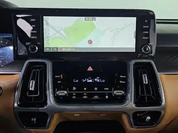 2023 Kia Sorento с пробегом 43 941 км