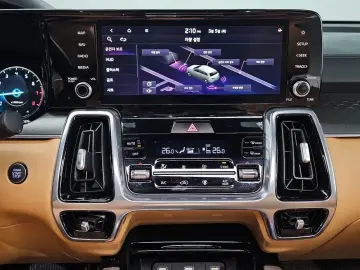 2023 Kia Sorento с пробегом 55 024 км