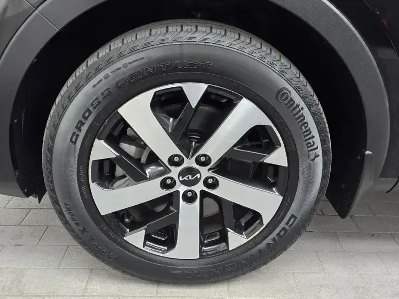 2023 Kia Sorento с пробегом 39 214 км