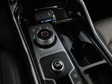 2023 Kia Sorento с пробегом 39 214 км