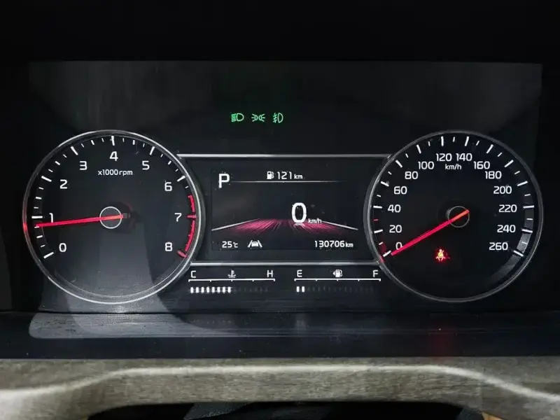 2022 Kia Sorento с пробегом 130 706 км