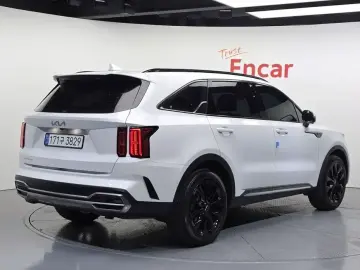 2022 Kia Sorento с пробегом 12 678 км