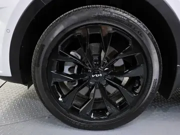 2022 Kia Sorento с пробегом 12 678 км