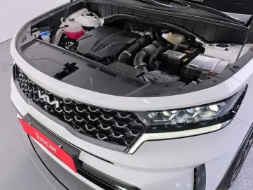 2022 Kia Sorento с пробегом 12 678 км