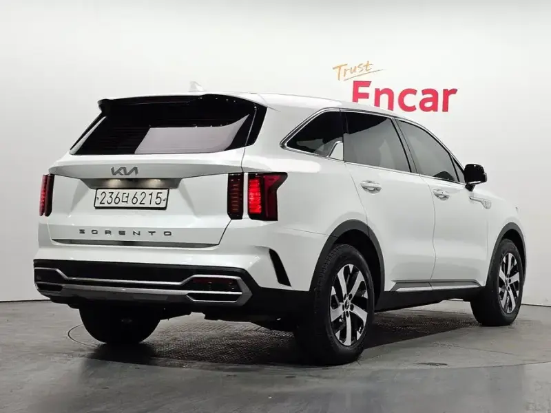2022 Kia Sorento с пробегом 81 037 км