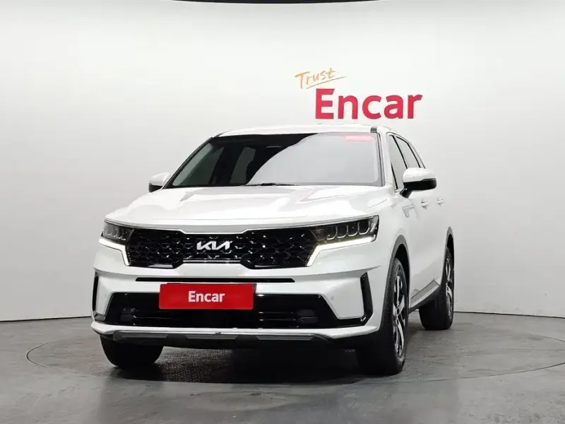 2022 Kia Sorento с пробегом 81 037 км