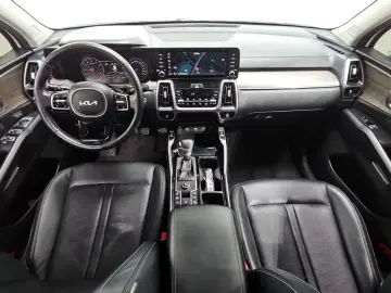 2022 Kia Sorento с пробегом 81 037 км