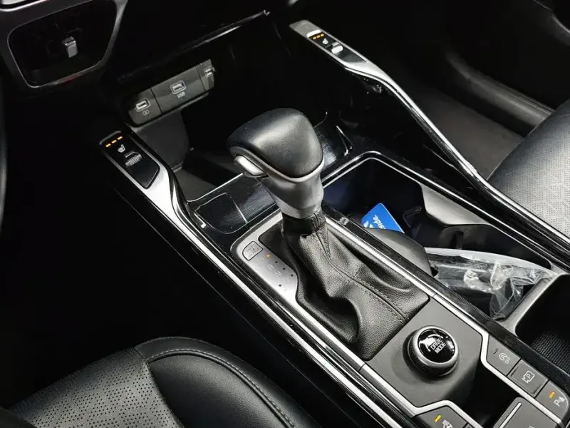 2022 Kia Sorento с пробегом 81 037 км