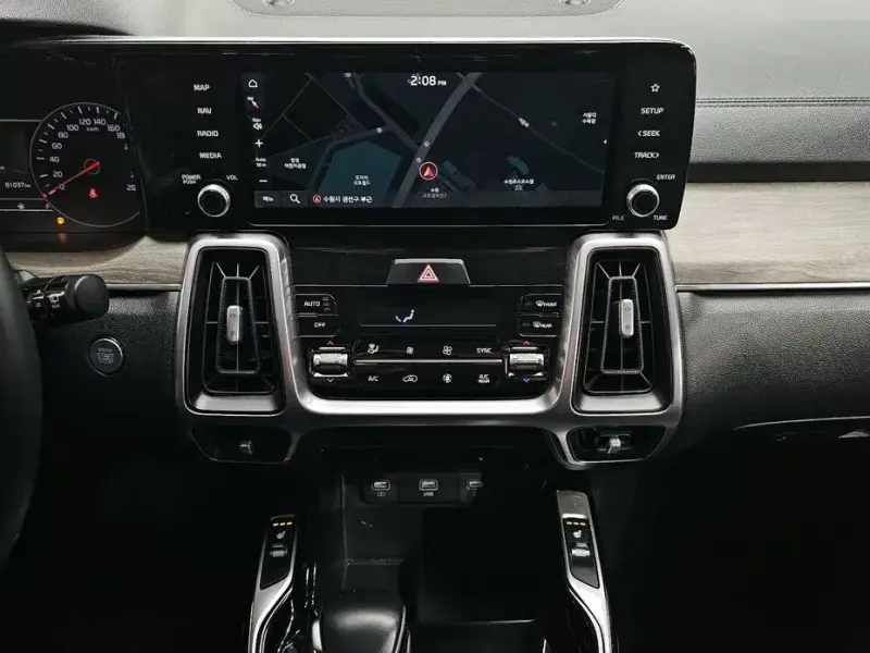 2022 Kia Sorento с пробегом 81 037 км