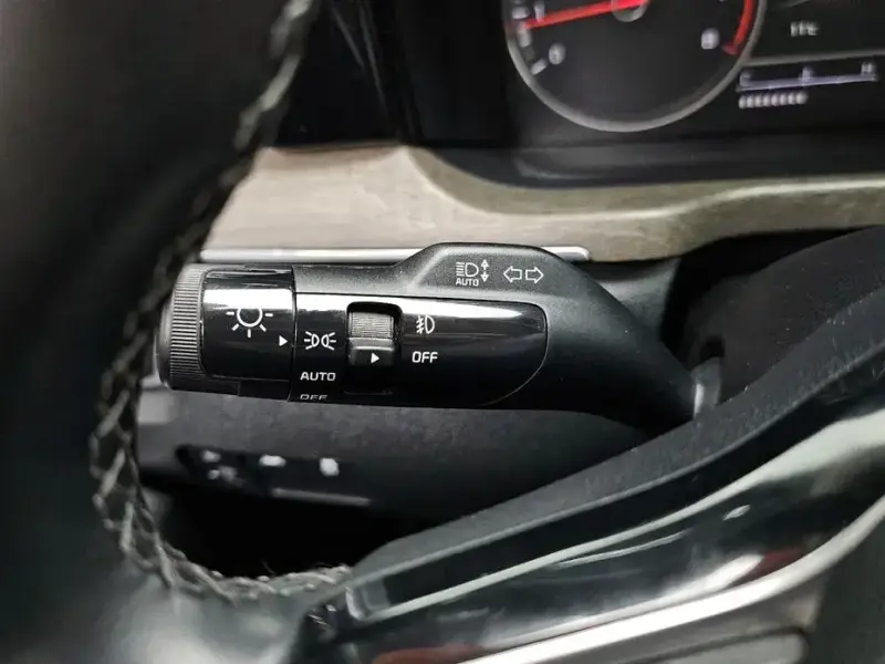 2022 Kia Sorento с пробегом 81 037 км