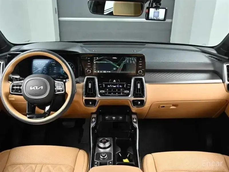 2023 Kia Sorento с пробегом 35 762 км