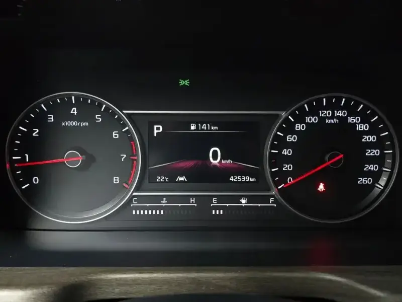 2023 Kia Sorento с пробегом 42 539 км
