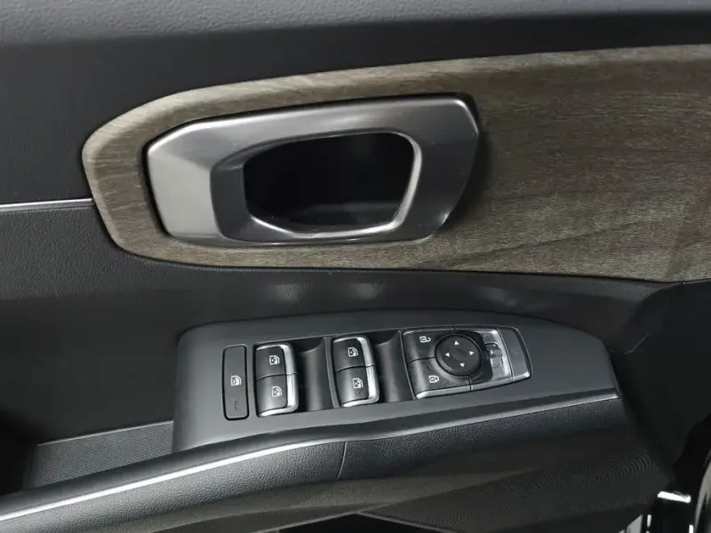 2023 Kia Sorento с пробегом 42 539 км