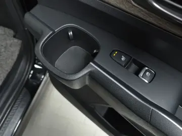 2023 Kia Sorento с пробегом 42 539 км
