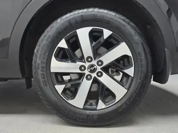 2023 Kia Sorento с пробегом 42 539 км
