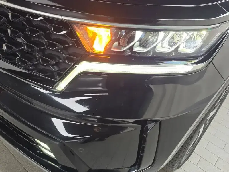 2023 Kia Sorento с пробегом 42 539 км