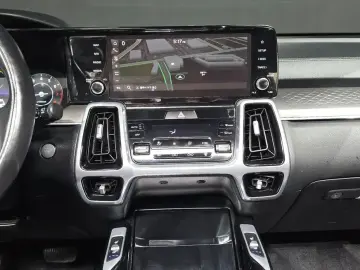 2023 Kia Sorento с пробегом 52 430 км