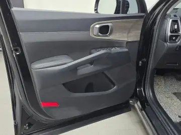 2023 Kia Sorento с пробегом 42 539 км