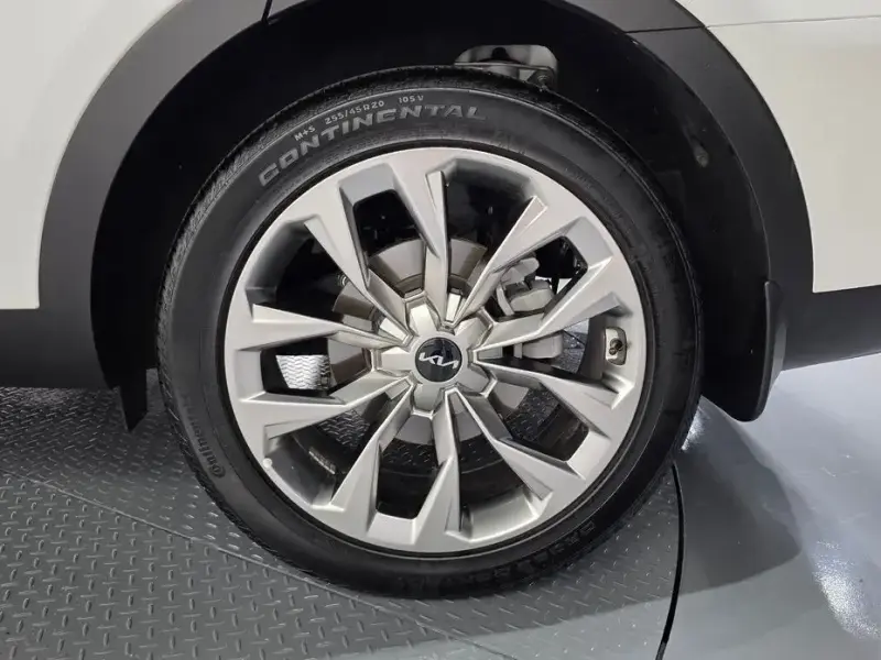 2022 Kia Sorento с пробегом 12 835 км