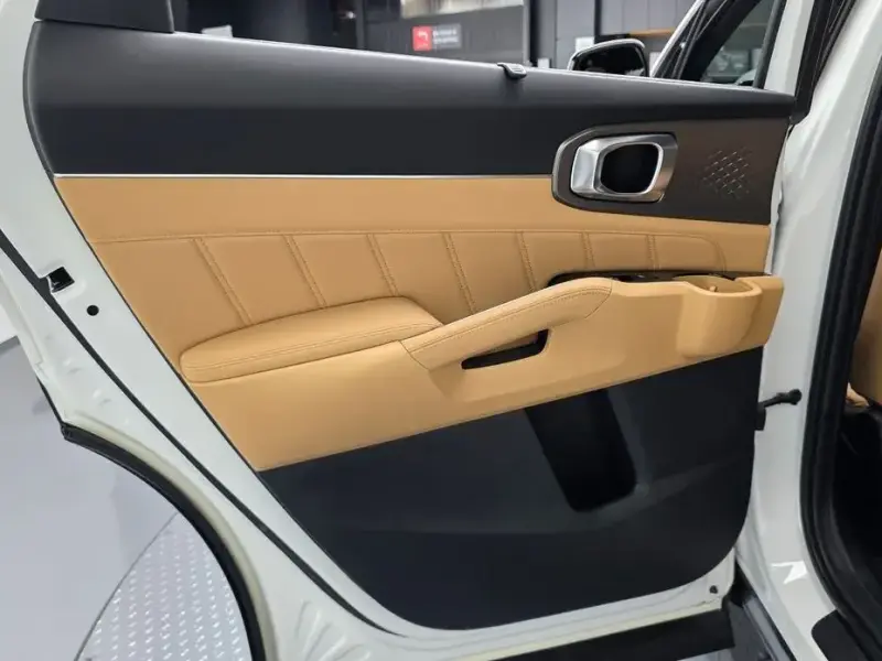 2022 Kia Sorento с пробегом 12 835 км