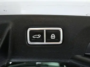 2023 Kia Sorento с пробегом 52 430 км