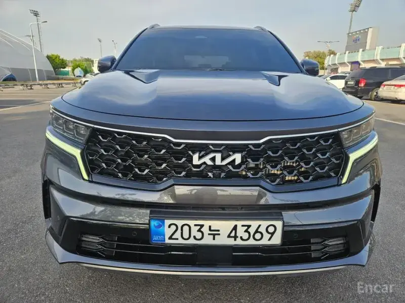 2023 Kia Sorento с пробегом 50 234 км