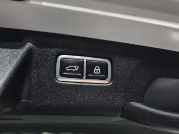 2022 Kia Sorento с пробегом 12 835 км