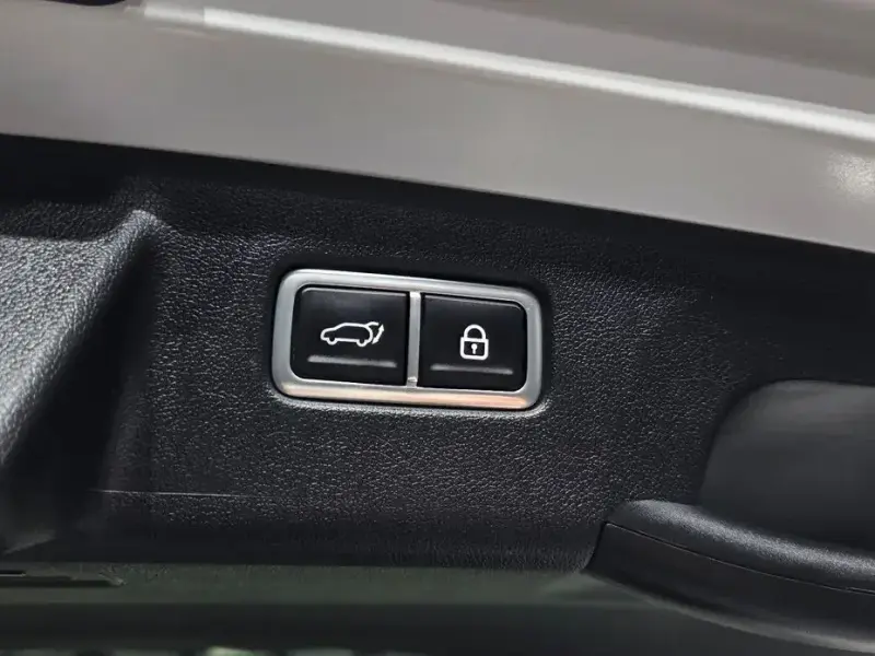 2022 Kia Sorento с пробегом 12 835 км