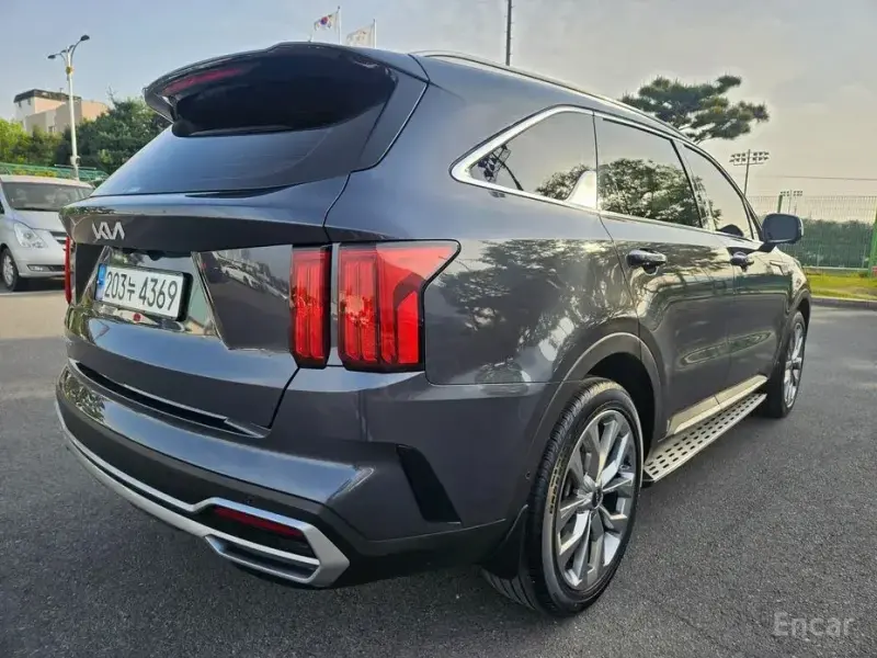 2023 Kia Sorento с пробегом 50 234 км