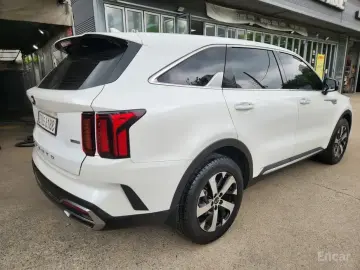 2021 Kia Sorento с пробегом 124 472 км