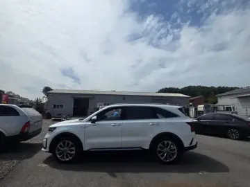 2022 Kia Sorento с пробегом 57 926 км